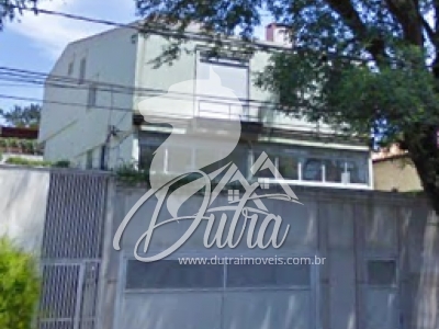 Casa Alto de Pinheiros 600 m² 4 Suítes 6 Vagas