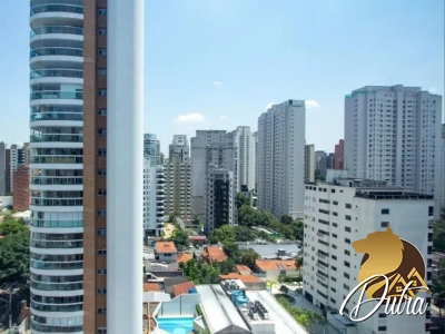 Edifício Art Deco Vila uberabinha 272m² 03 Dormitórios 03 Suítes 4 Vagas
