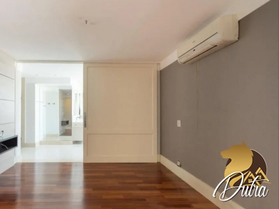 Edifício Art Deco Vila uberabinha 272m² 03 Dormitórios 03 Suítes 4 Vagas