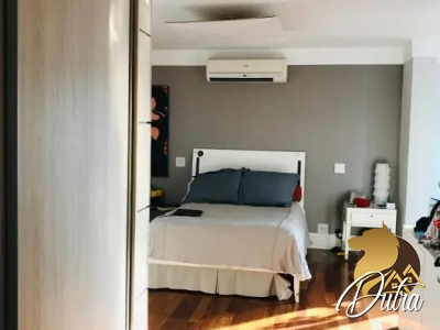 Edifício Art Deco Vila uberabinha 272m² 03 Dormitórios 03 Suítes 4 Vagas