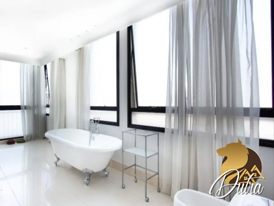 Edifício Art Deco Vila uberabinha 272m² 03 Dormitórios 03 Suítes 4 Vagas