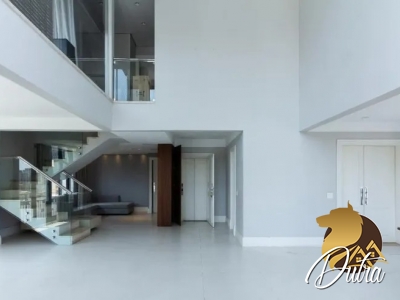 Edifício Art Deco Vila uberabinha 272m² 03 Dormitórios 03 Suítes 4 Vagas