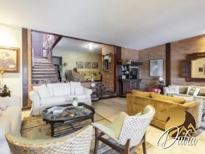 Padrão Cidade Jardim 250m² 04 Dormitórios 03 Suítes 3 Vagas