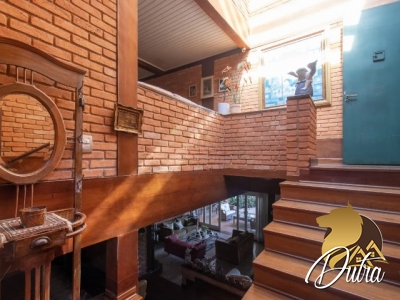 Padrão Cidade Jardim 250m² 04 Dormitórios 03 Suítes 3 Vagas