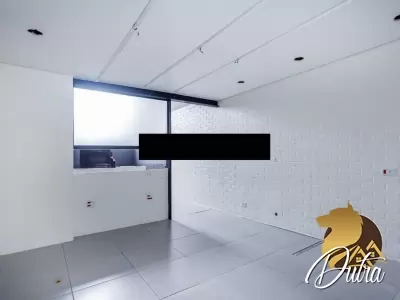 Casa de rua Vila Nova Conceição 220m² 2 Vagas