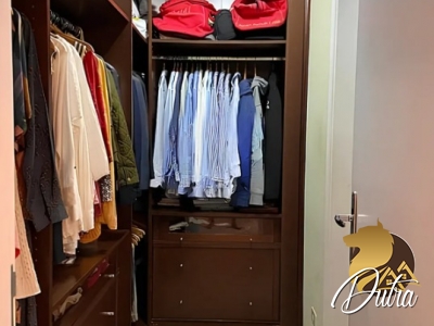 Lake Louise Granja Julieta 230m² 04 Dormitórios 02 Suítes 3 Vagas