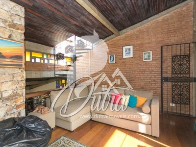 Sobrado Vila Madalena 451m² 05 Dormitórios 03 Suítes 4 Vagas