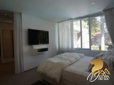 Padrão Jardim Paulista 1460m² 05 Dormitórios 05 Suítes 10 Vagas