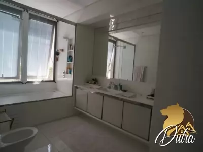 Padrão Jardim Paulista 1460m² 05 Dormitórios 05 Suítes 10 Vagas