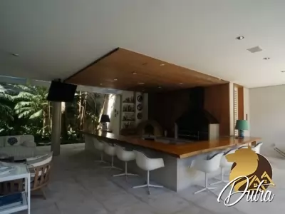 Padrão Jardim Paulista 1460m² 05 Dormitórios 05 Suítes 10 Vagas