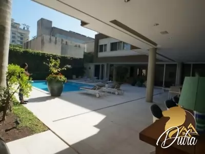 Padrão Jardim Paulista 1460m² 05 Dormitórios 05 Suítes 10 Vagas