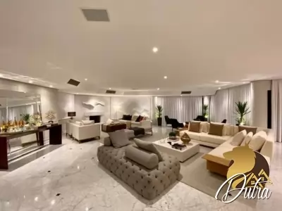 Imperiale Uffizi Jardim Vitória Régia 852m² 05 Dormitórios 05 Suítes 6 Vagas