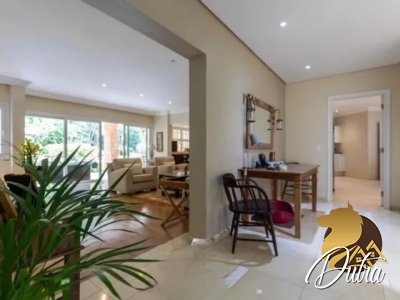 Residencial Vila Verde Jardim Cordeiro 1100m² 04 Dormitórios 04 Suítes 5 Vagas