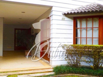 Jatobá Jardim Petrópolis 574m² 04 Dormitórios 04 Suítes 5 Vagas