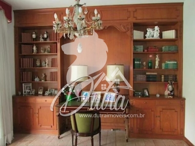 Padrão Jardim Paulista 580m² 05 Dormitórios 04 Suítes 10 Vagas