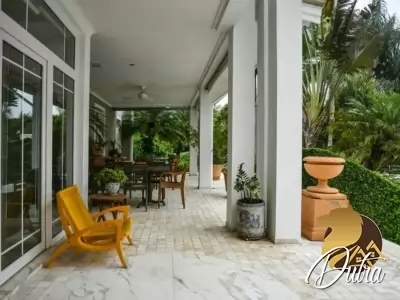 Haras Guancan Granja Viana 1000m² 05 Dormitórios 04 Suítes 6 Vagas