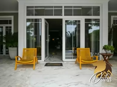 Haras Guancan Granja Viana 1000m² 05 Dormitórios 04 Suítes 6 Vagas