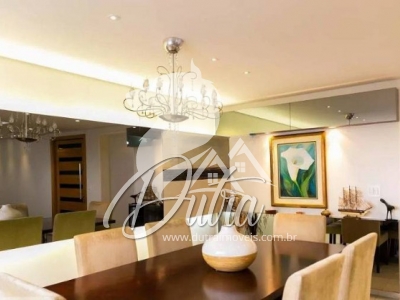 Edifício Adriana Aclimação 240m² 04 Dormitórios 02 Suítes 3 Vagas