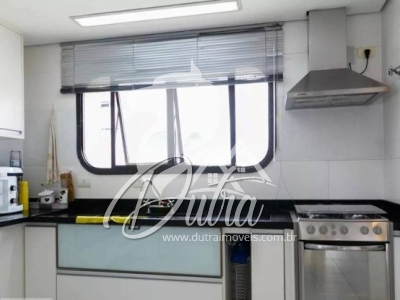 Edifício Adriana Aclimação 240m² 04 Dormitórios 02 Suítes 3 Vagas