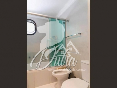 Edifício Adriana Aclimação 240m² 04 Dormitórios 02 Suítes 3 Vagas