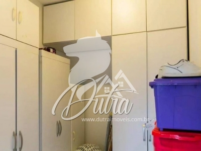 Edifício Adriana Aclimação 240m² 04 Dormitórios 02 Suítes 3 Vagas