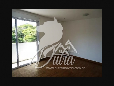 Casa Alto de Pinheiros 600 m² 4 Suítes 6 Vagas