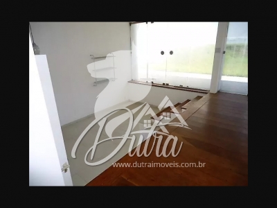 Casa Alto de Pinheiros 600 m² 4 Suítes 6 Vagas