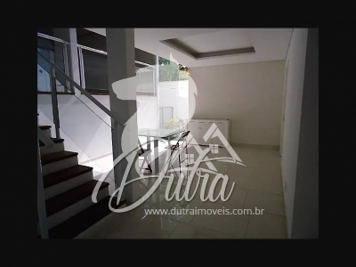 Casa Alto de Pinheiros 600 m² 4 Suítes 6 Vagas