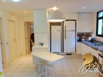 Edifício Perim Moema 480m² 04 Dormitórios 04 Suítes 4 Vagas