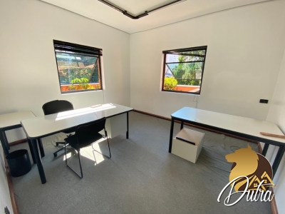 Casa Comercial Jardim América 734m² 06 Dormitórios 02 Suítes 6 Vagas