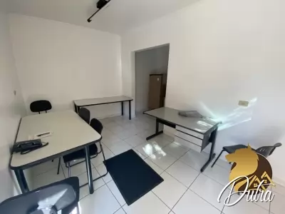 Casa Comercial Jardim América 734m² 06 Dormitórios 02 Suítes 6 Vagas