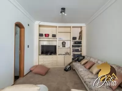 Mansão das Tulipas Campo Belo 440m² 04 Dormitórios 03 Suítes 4 Vagas