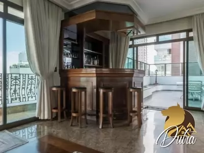 Mansão das Tulipas Campo Belo 440m² 04 Dormitórios 03 Suítes 4 Vagas