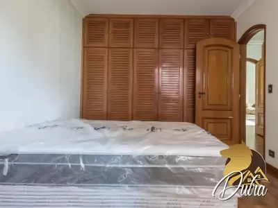 Mansão das Tulipas Campo Belo 440m² 04 Dormitórios 03 Suítes 4 Vagas