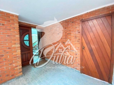 Casa na vila nova conceição Jardim Luzitânia 380m² 03 Dormitórios 03 Suítes 5 Vagas