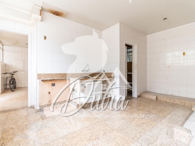 Padrão Vila Madalena 480m² 05 Dormitórios 05 Suítes 10 Vagas