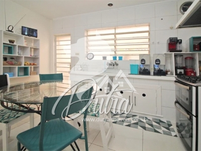 Padrão Campo Belo 480m² 06 Dormitórios 06 Suítes 5 Vagas