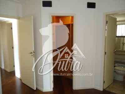 Flat Sutton House Índianópolis 130m² 3 Dormitórios 1 Suíte 2 Vagas