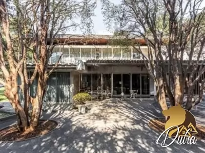 Padrão Jardim América 985m² 04 Dormitórios 04 Suítes 7 Vagas