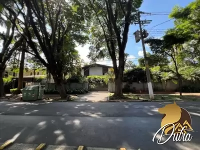 Padrão Jardim América 985m² 04 Dormitórios 04 Suítes 7 Vagas