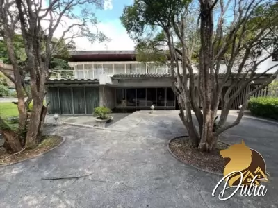 Padrão Jardim América 985m² 04 Dormitórios 04 Suítes 7 Vagas