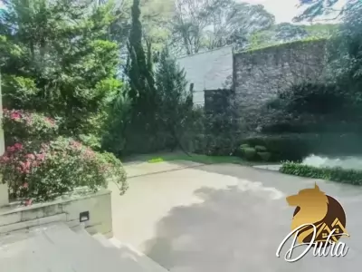 Padrão Jardim Luzitania 740m² 04 Dormitórios 04 Suítes 8 Vagas