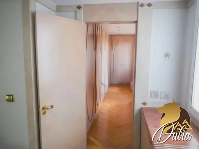 Padrão Jardim Luzitania 740m² 04 Dormitórios 04 Suítes 8 Vagas