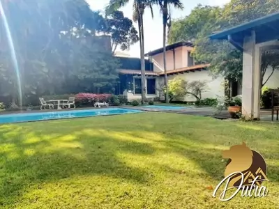 Padrão Jardim Paulista 562m² 04 Dormitórios 01 Suítes 6 Vagas