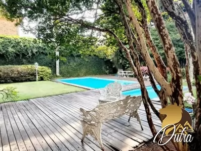 Padrão Jardim Paulista 562m² 04 Dormitórios 01 Suítes 6 Vagas