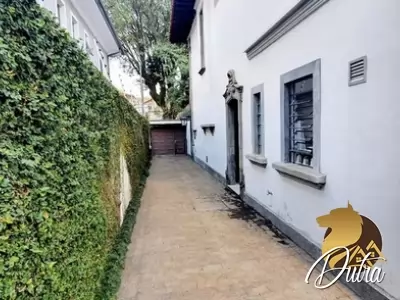 Padrão Jardim Paulista 562m² 04 Dormitórios 01 Suítes 6 Vagas