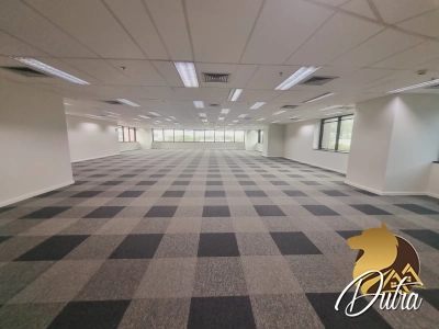 Company Plaza Pinheiros 775m² 21 Vagas
