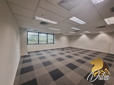 Company Plaza Pinheiros 775m² 21 Vagas