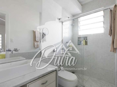 Casa  Jardim Paulistano 490m² 4 Dormitórios 2 Suítes 5 Vagas