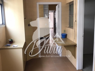 Luciana Itaim Bibi 260 m² 4 Dormitórios 2 Suítes 2 Vagas Depósito